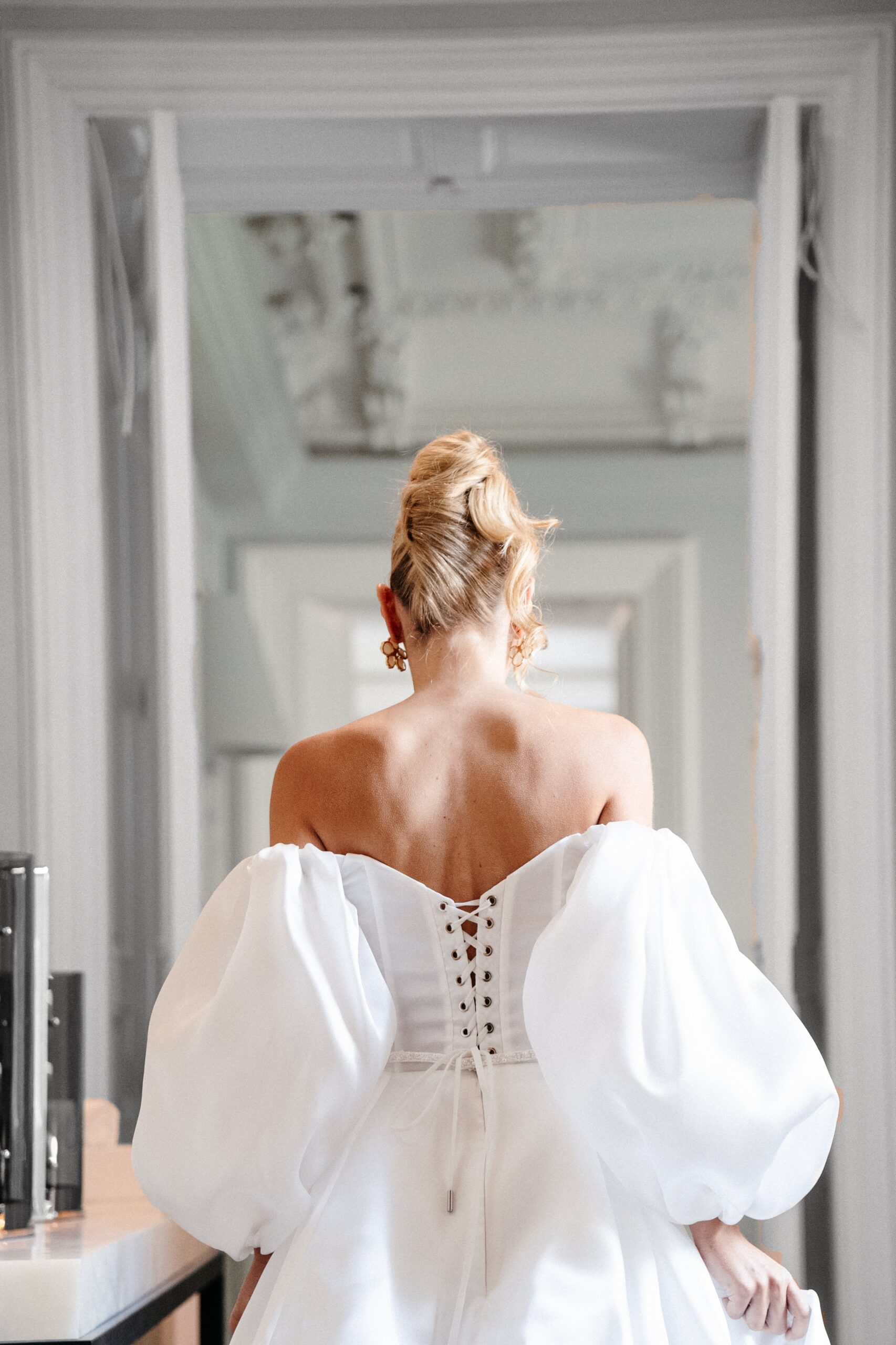 editorial-millanova-weddingdress-chateau_des_3_fontaines
